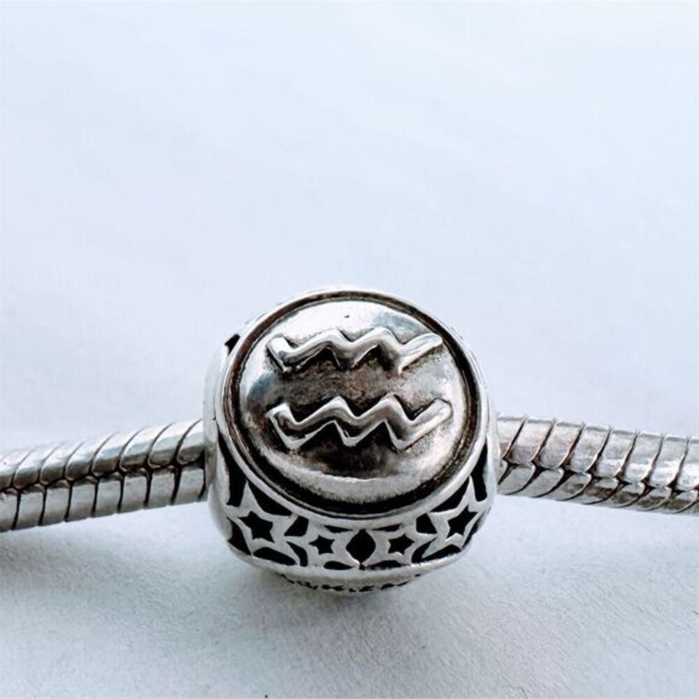 Retired Pandora Silver Zodiac Aquarius Star Sign Bead Charm Engraved